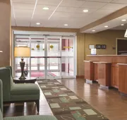 Hampton Inn & Suites Greenfield hotel detail image 7