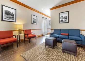 Quality Inn Selinsgrove hotel thumbnail 7
