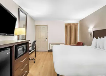 Rodeway Inn Waco Downtown near University hotel thumbnail 5