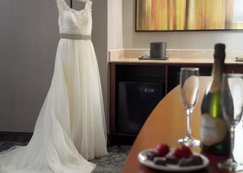 Courtyard by Marriott Raleigh/Cary hotel thumbnail 7