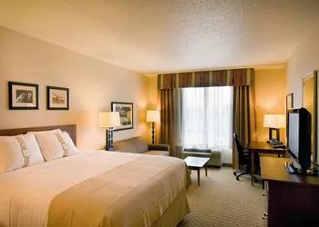 Holiday Inn Purdue - Fort Wayne by IHG hotel thumbnail 7