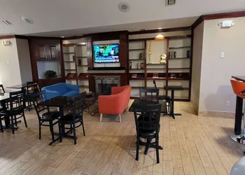 Quality Inn & Suites Columbia I-70 hotel thumbnail 3