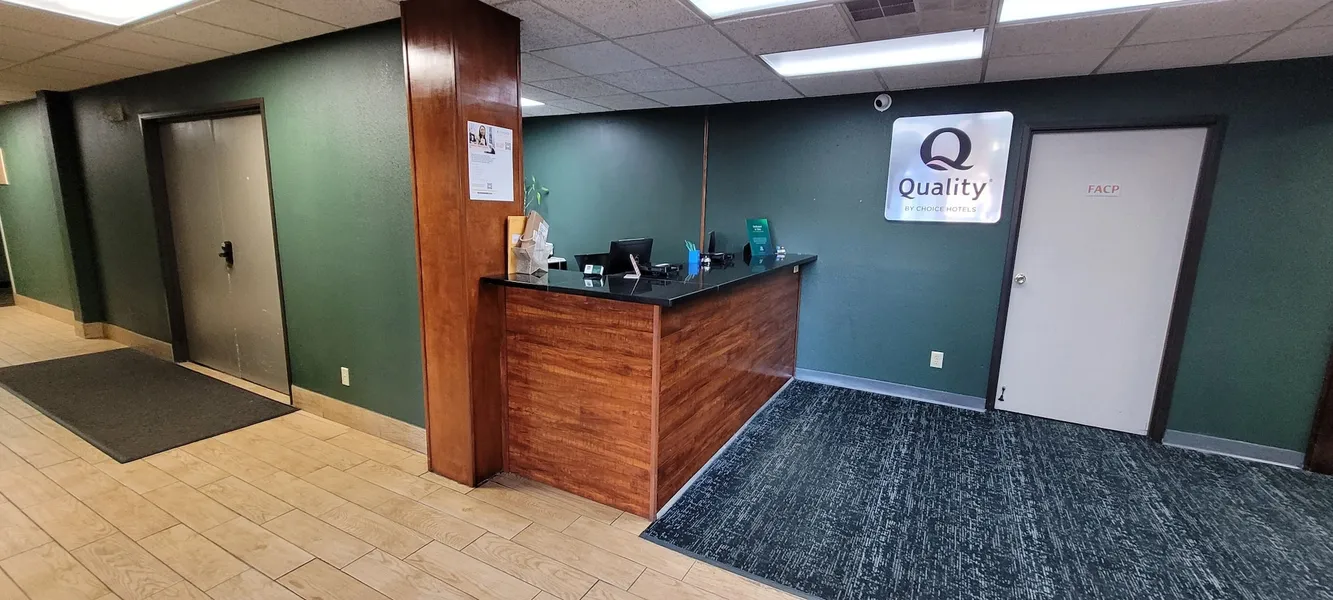Quality Inn & Suites Columbia I-70 hotel detail image 6
