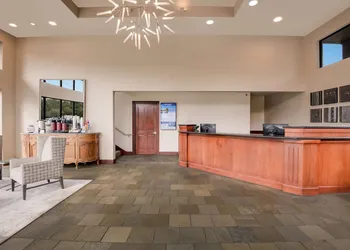 Best Western New Oregon hotel thumbnail 3