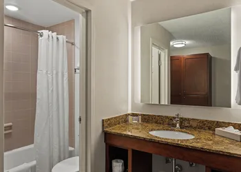 Wingate by Wyndham South Bend/Notre Dame hotel thumbnail 6