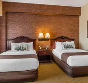 Maine Evergreen Hotel, an Ascend Collection Hotel hotel detail image 5