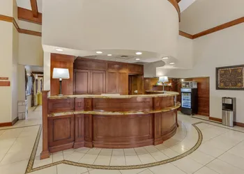 Best Western Plus Greenwell Inn hotel thumbnail 5