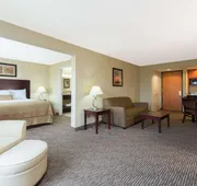 Wingate by Wyndham Dayton - Fairborn hotel detail image 3