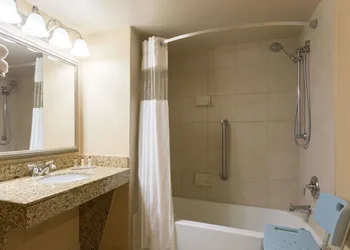Wingate by Wyndham Dayton - Fairborn hotel thumbnail 6
