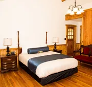 The Lodges at Gettysburg hotel detail image 4