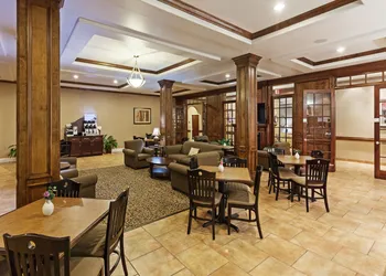 Holiday Inn Express Hotel & Suites Houston-Alvin by IHG hotel thumbnail 3