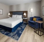 Hampton Inn & Suites Richmond/Glenside hotel detail image 3
