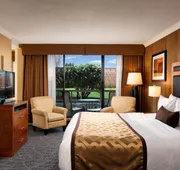 Best Western Plus Inner Harbour hotel detail image 4