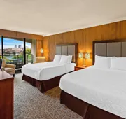 Best Western Plus Inner Harbour hotel detail image 5