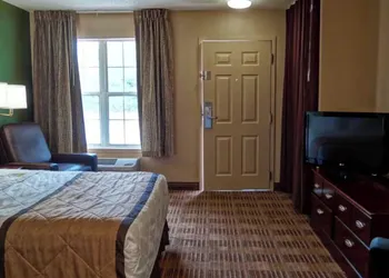 Studio 6 Extended Stay Huntsville, AL - US Space & Rocket Center hotel thumbnail 6