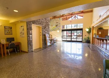 Murphys Suites hotel thumbnail 5