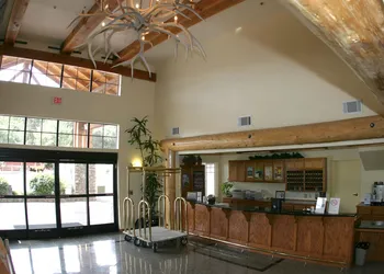 Murphys Suites hotel thumbnail 6