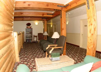 Murphys Suites hotel thumbnail 7