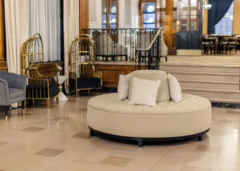 The Lord Nelson Hotel & Suites hotel thumbnail 6