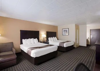 Quality Inn & Suites Big Rapids near University hotel thumbnail 7