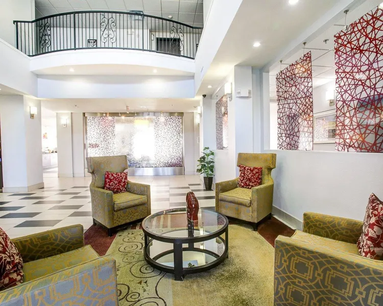 Quality Inn & Suites Bryan-College Station hotel detail image 2