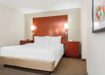 Residence Inn By Marriott Chicago Deerfield hotel thumbnail 5