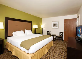 Holiday Inn Express & Suites Montrose - Black Canyon Area by IHG hotel thumbnail 3