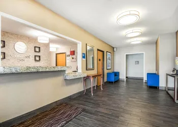 Comfort Inn Ottawa Starved Rock Area hotel thumbnail 4