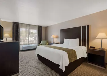 Quality Inn Richfield I-70 hotel thumbnail 7