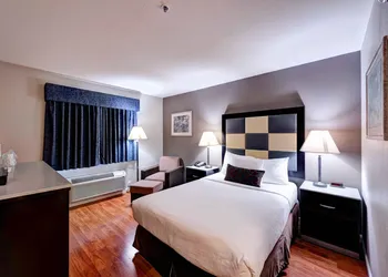 SureStay Plus Hotel by Best Western Redding hotel thumbnail 4