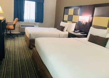 SureStay Plus Hotel by Best Western Redding hotel thumbnail 7