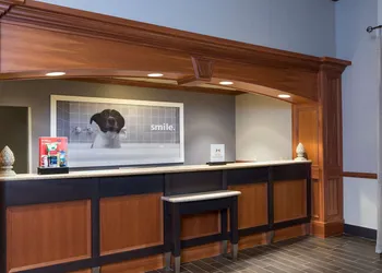 Hampton Inn & Suites East Lansing/Okemos hotel thumbnail 5