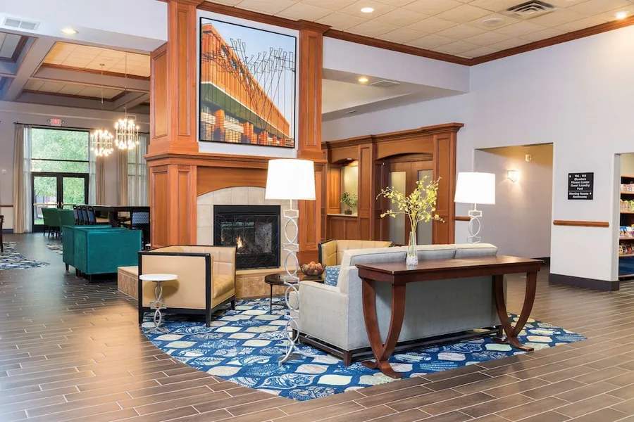 Hampton Inn & Suites East Lansing/Okemos hotel detail image 2