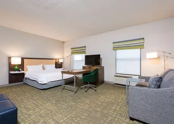 Hampton Inn & Suites East Lansing/Okemos hotel thumbnail 8