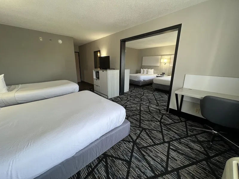 Baymont by Wyndham Peoria hotel detail image 6