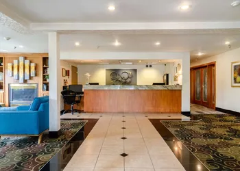GuestHouse Inn & Suites Hotel Poulsbo hotel thumbnail 2