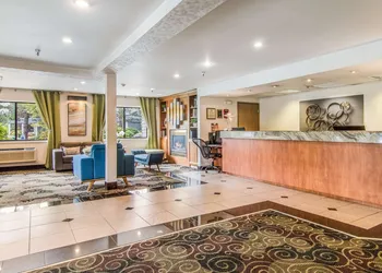 GuestHouse Inn & Suites Hotel Poulsbo hotel thumbnail 3