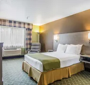 GuestHouse Inn & Suites Hotel Poulsbo hotel detail image 7