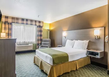 GuestHouse Inn & Suites Hotel Poulsbo hotel thumbnail 7