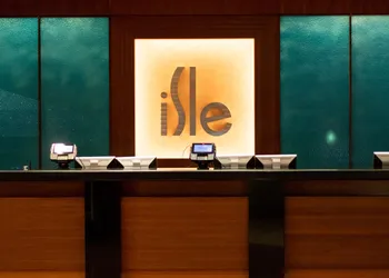 Isle Casino Hotel Waterloo - A Caesars Rewards Destination hotel thumbnail 2