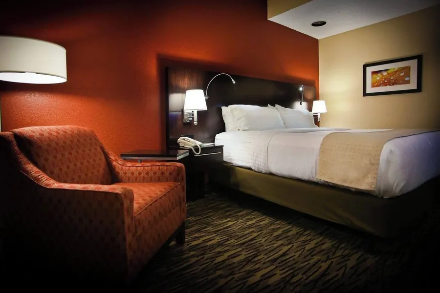 Pearl Street Hotel & Suites hotel detail image 2