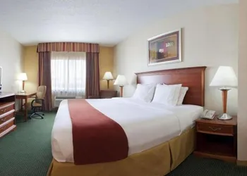 Holiday Inn Express Valparaiso by IHG hotel thumbnail 6