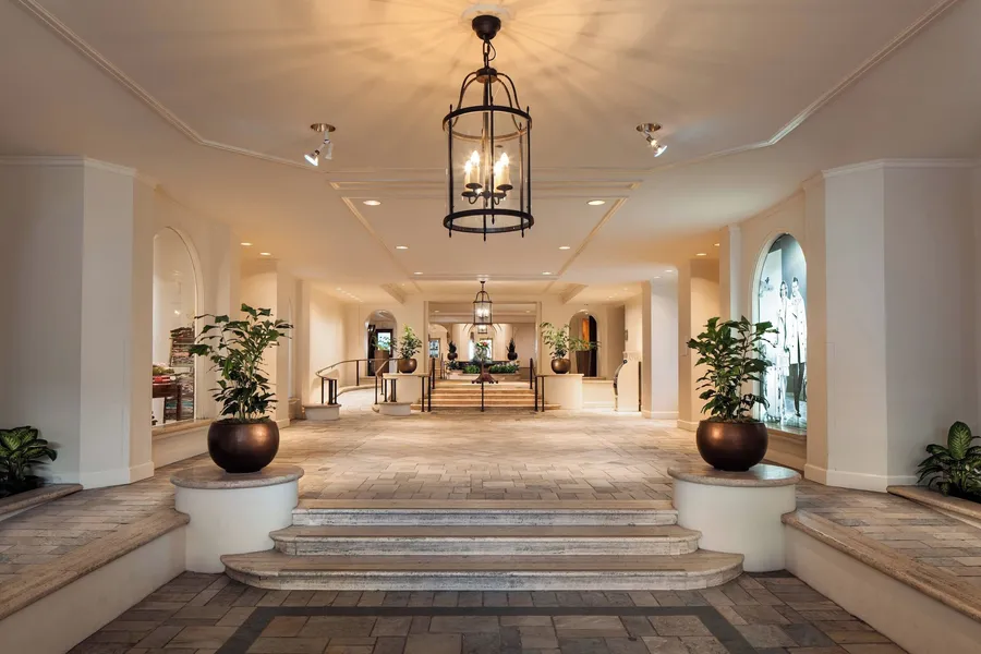 Moana Surfrider, A Westin Resort & Spa, Waikiki Beach hotel detail image 2