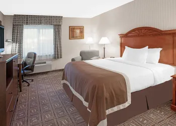Baymont by Wyndham Jackson hotel thumbnail 3