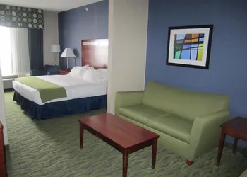 Holiday Inn Express Hotel & Suites DuBois by IHG hotel thumbnail 4
