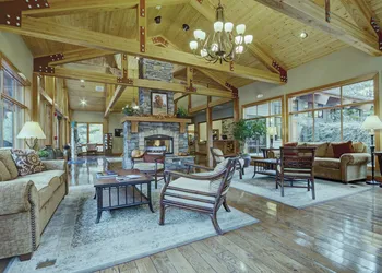 Seventh Mountain Resort hotel thumbnail 2