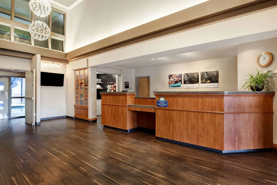 Days Inn by Wyndham Medicine Hat hotel detail image 2