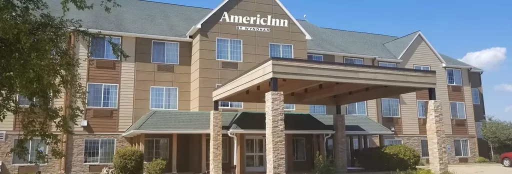 Hotel photo 1 of 46