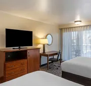 Best Western Plus Royal Oak Hotel hotel detail image 7