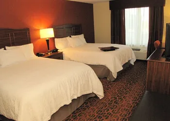 Hampton Inn & Suites Jamestown, ND hotel thumbnail 5